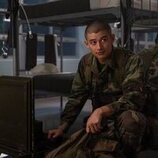 Still de Liam Oh en 1x08 'La prueba de fuego' de 'Reclutas'