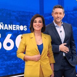 Adela González y Javier Ruiz, presentadores de 'Mañaneros 360'