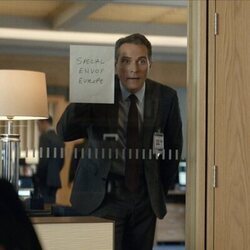 Rufus Sewell en 3x02 titulado 'El último baile en el Club de campo' de 'La diplomática'