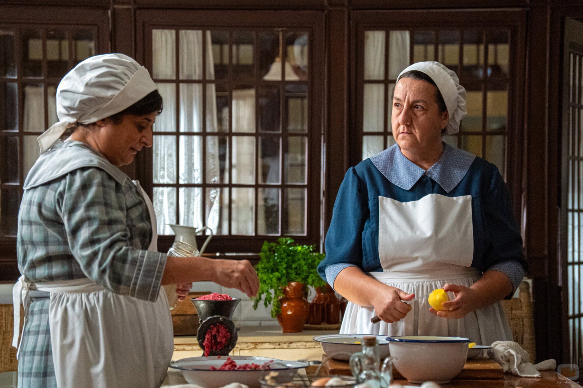 Teresa Quintero y Carmen Flores en el 4x211 de 'La promesa'