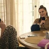 Kristen Bell en Capítulo 1 titulado 'La primera cena' de 'Nadie quiere esto'