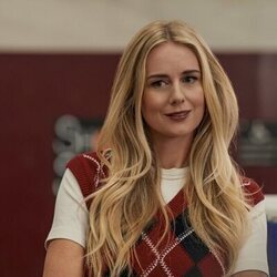 Justine Lupe en la temporada 2 y el capítulo 02 de 'Nadie quiere esto'