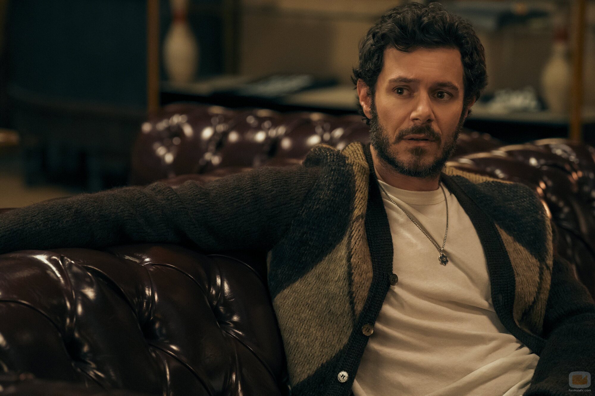 Adam Brody en 'Abby Granizados' de 'Nadie quiere esto'
