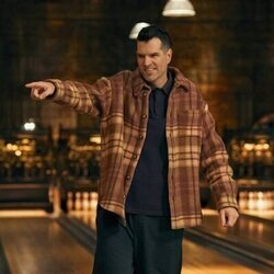 Timothy Simons en 'Abby Granizados' de 'Nadie quiere esto'