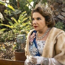 Tovah Feldshuh en Capítulo 6 titulado 'Todo es posible' de 'Nadie quiere esto'