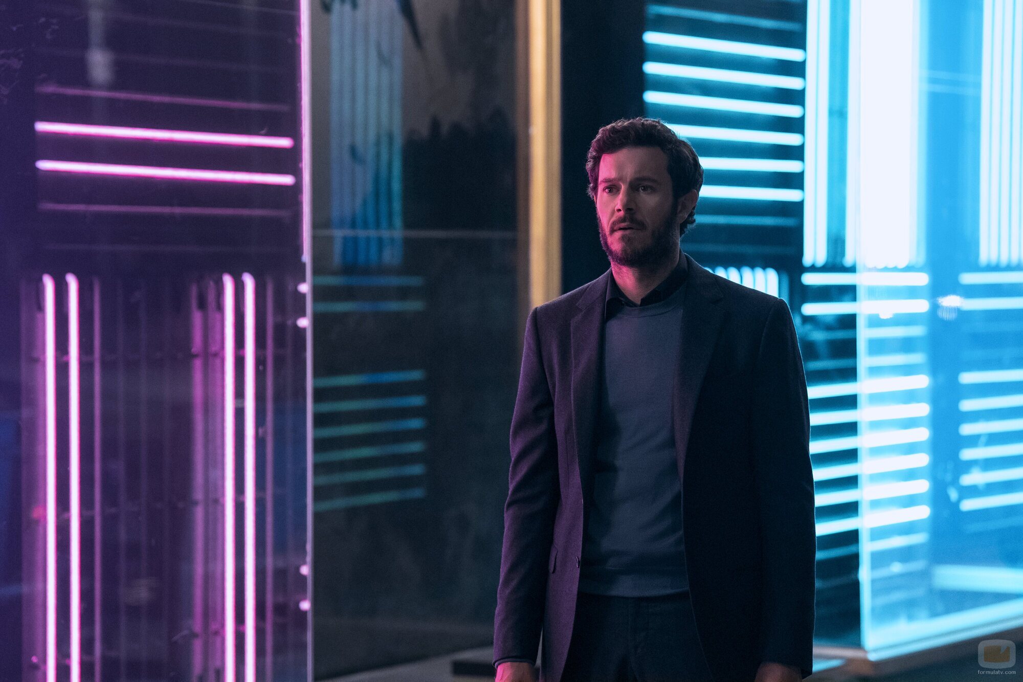 Adam Brody en la temporada 2 y el capítulo 10 de 'Nadie quiere esto'