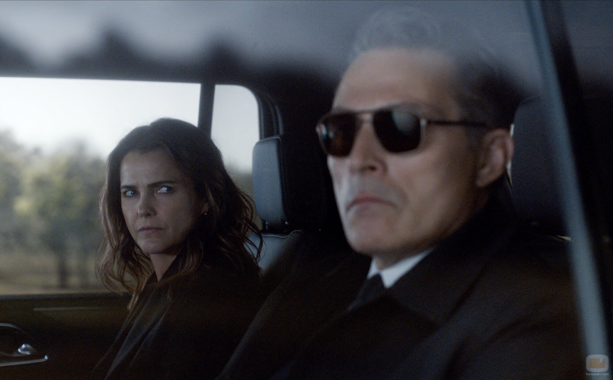 Rufus Sewell y Keri Russell en 3x03 titulado 'Caballo sin jinete' de 'La diplomática'