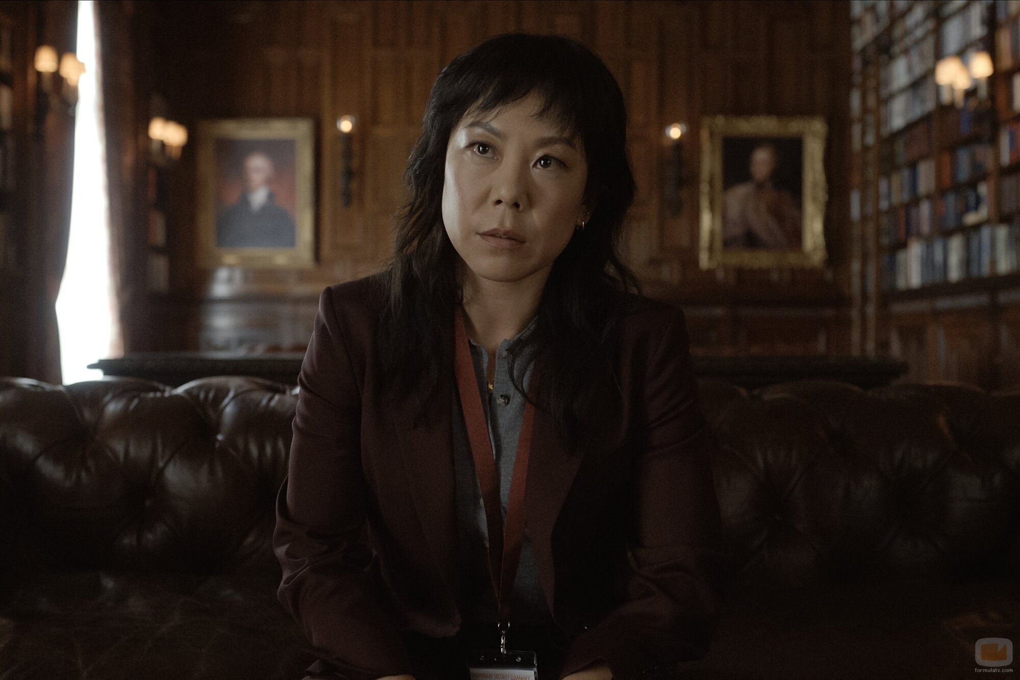Ali Ahn en Capítulo 4 titulado 'Arden' de 'La diplomática'