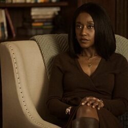 Nana Mensah en la temporada 3 y el capítulo 06 de 'La diplomática'