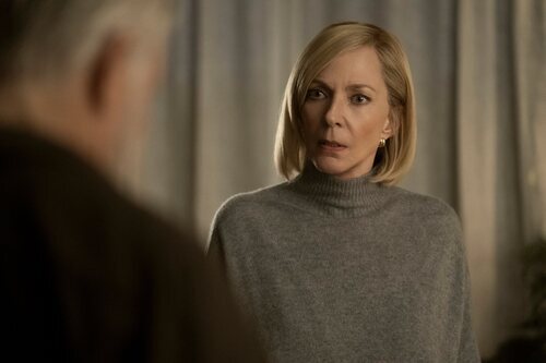 Allison Janney en la temporada 3 y el capítulo 06 de 'La diplomática'