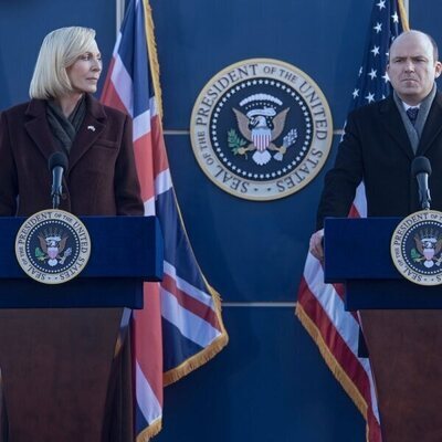 Allison Janney y Rory Kinnear en Capítulo 6 titulado 'Amagansett' de 'La diplomática'