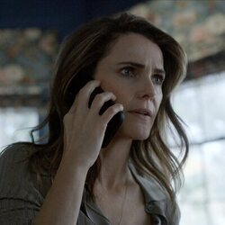 Keri Russell en el 3x07 de 'La diplomática'