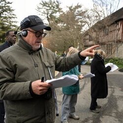 Imagen de 'La mujer de Schrodinger' de 'The Diplomat'