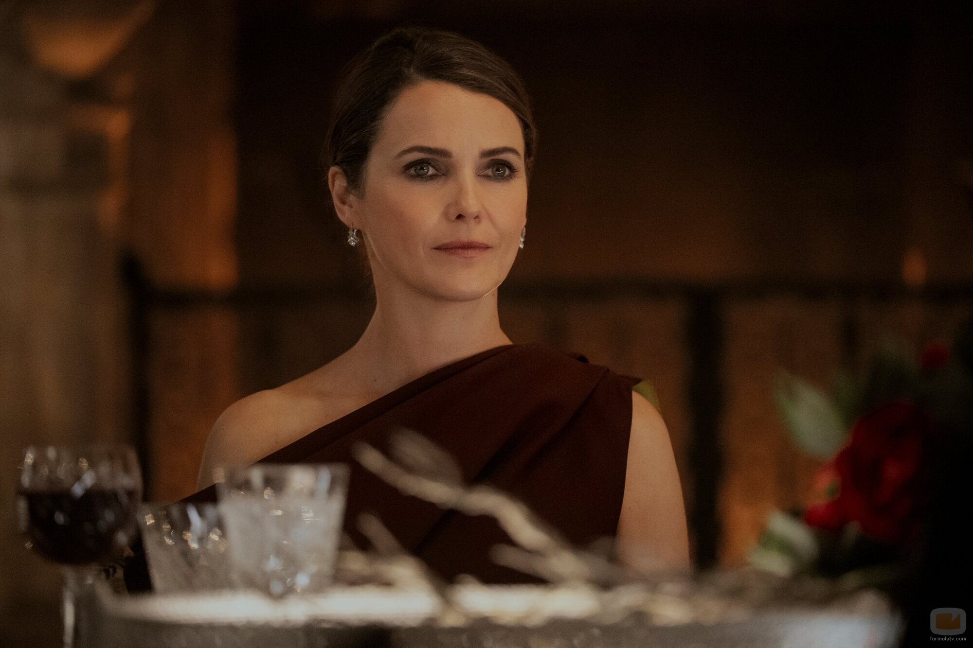 Escena de Keri Russell en 3x08 titulado 'La mujer de Schrodinger' de 'La diplomática'