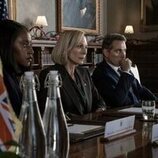 Capítulo 8 titulado 'La mujer de Schrodinger' de 'La diplomática'