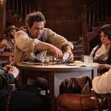 Escena de Miren Ibarguren y Pablo Chiapella en el 16x05 de 'La que se avecina'