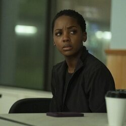 Thuso Mbedu en Capítulo 6 titulado 'Más allá del bien y del mal existe un río' de 'Task'