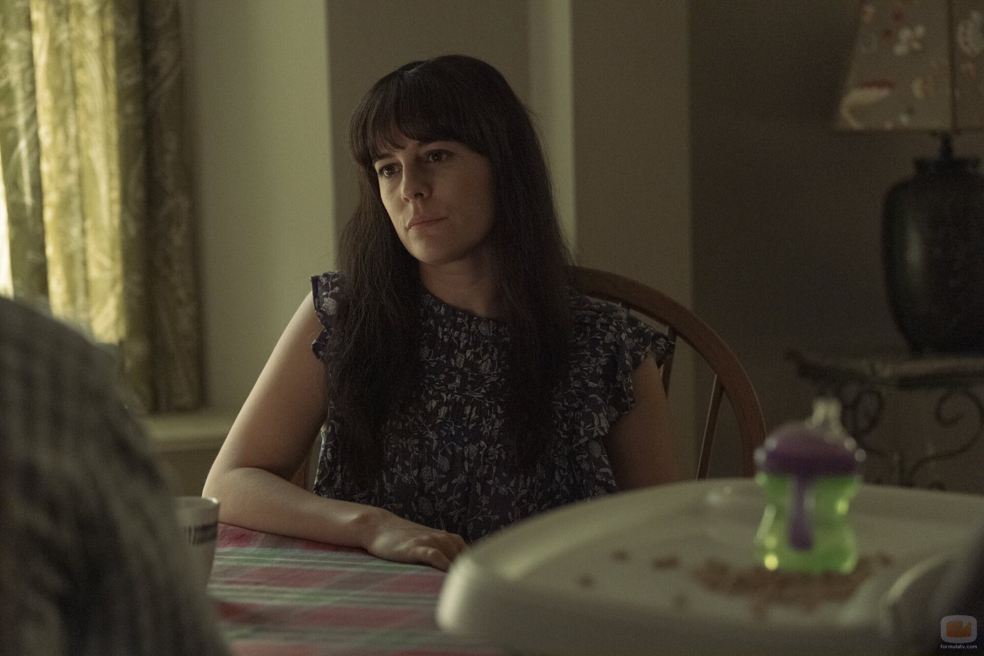 Phoebe Fox en la temporada 1 y el capítulo 06 de 'Task'