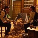 Xavi Lock y Enrique Fortún en 4x213 'Lunes 27 de octubre de 2025' de 'La promesa'