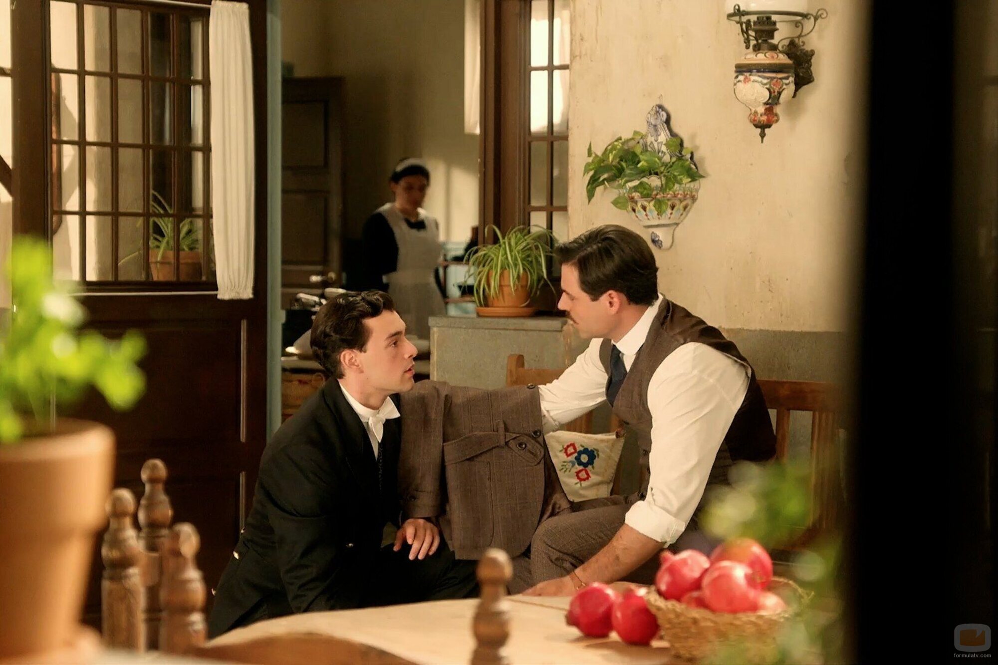 Arturo García Sancho y Xavi Lock en la temporada 4 y el capítulo 223 de 'La promesa'