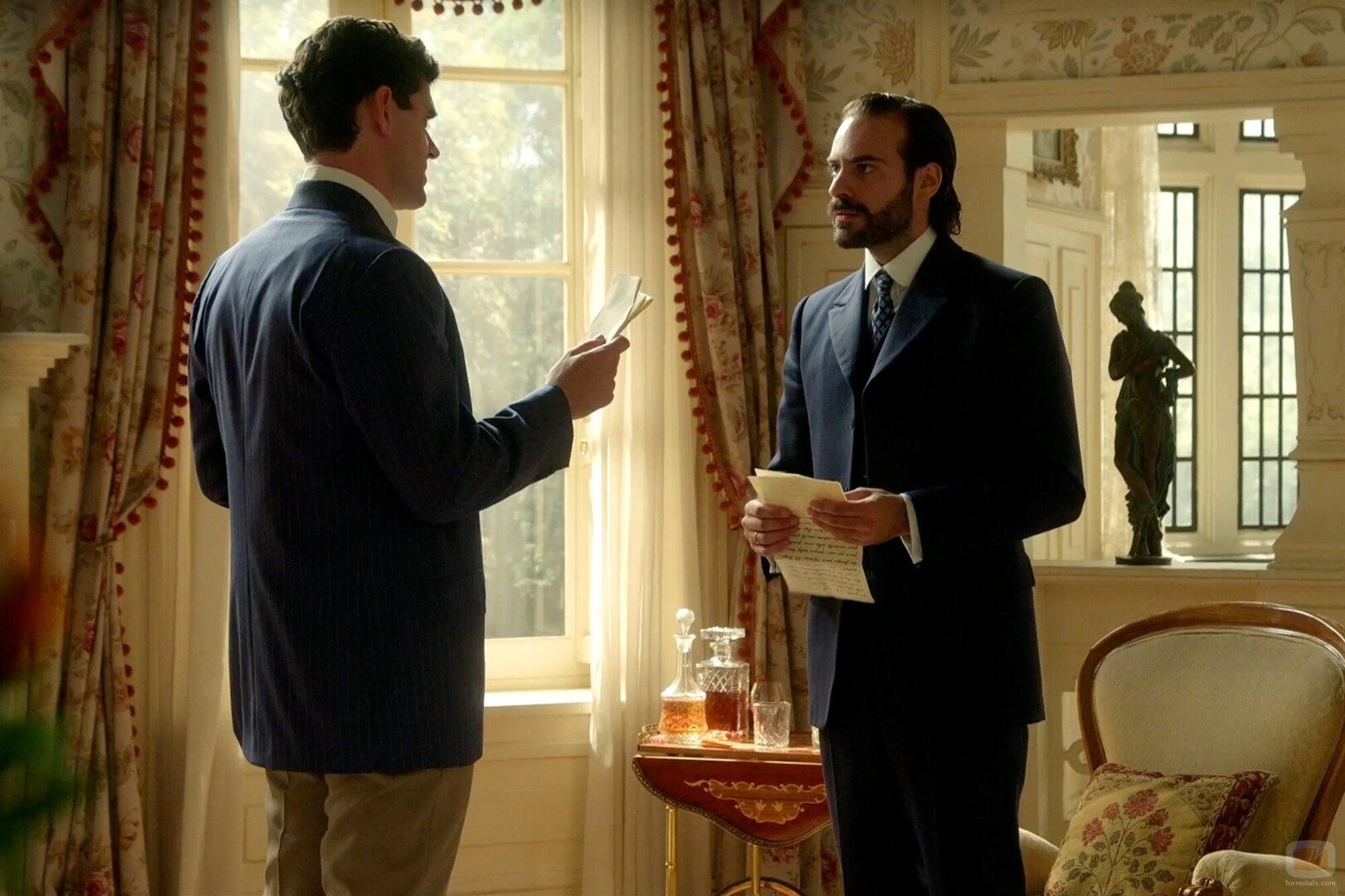 Ibrahim Al Shami J. y Gonzalo Ramos en 'Lunes 17 de noviembre de 2025' de 'La promesa'