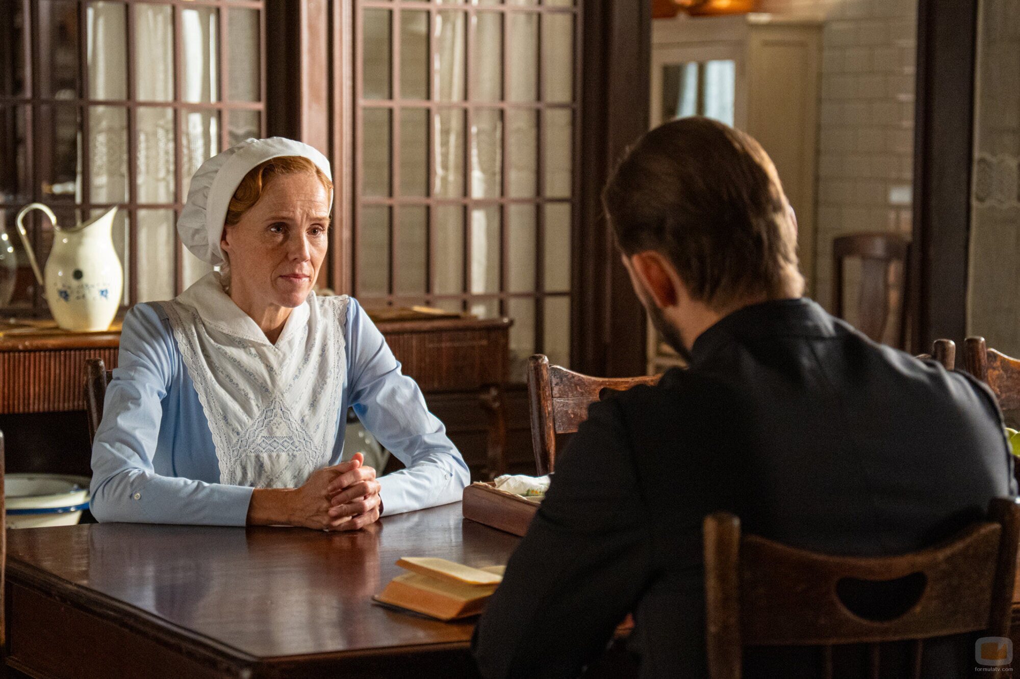 Daniel Schröder y María Castro en 'Lunes 24 de noviembre de 2025' de 'La promesa'