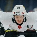 Connor Storrie en el 1x01 de 'Heated Rivalry'