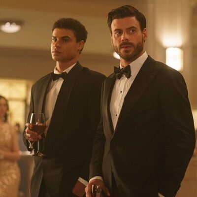 Kolton Stewart y François Arnaud en la temporada 1 y el capítulo 03 de 'Más que rivales'