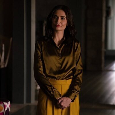 Karolina Wydra en el 1x02 de 'Pluribus'