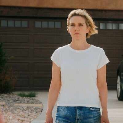 Rhea Seehorn en el 1x07 de 'Pluribus'