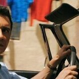 Carlos Manuel Vesga en 1x07 titulado 'La brecha' de 'Pluribus'