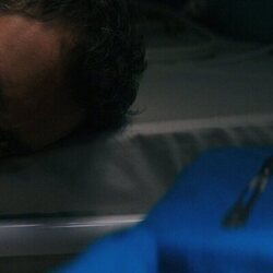 Carlos Manuel Vesga en Capítulo 8 titulado 'Simpatía' de 'Pluribus'