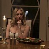 Brittany Snow en 'Relaciones' de 'Las esposas cazadoras'