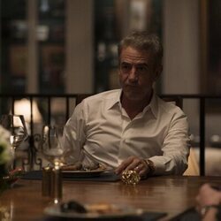 Dermot Mulroney en 'Relaciones' de 'The Hunting Wives'