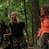 Capítulo 3 titulado 'Todo se revela al amanecer' de 'Las esposas cazadoras'