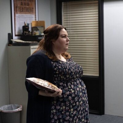 Imagen de Chrissy Metz en 'Día libre' de 'Las esposas cazadoras'