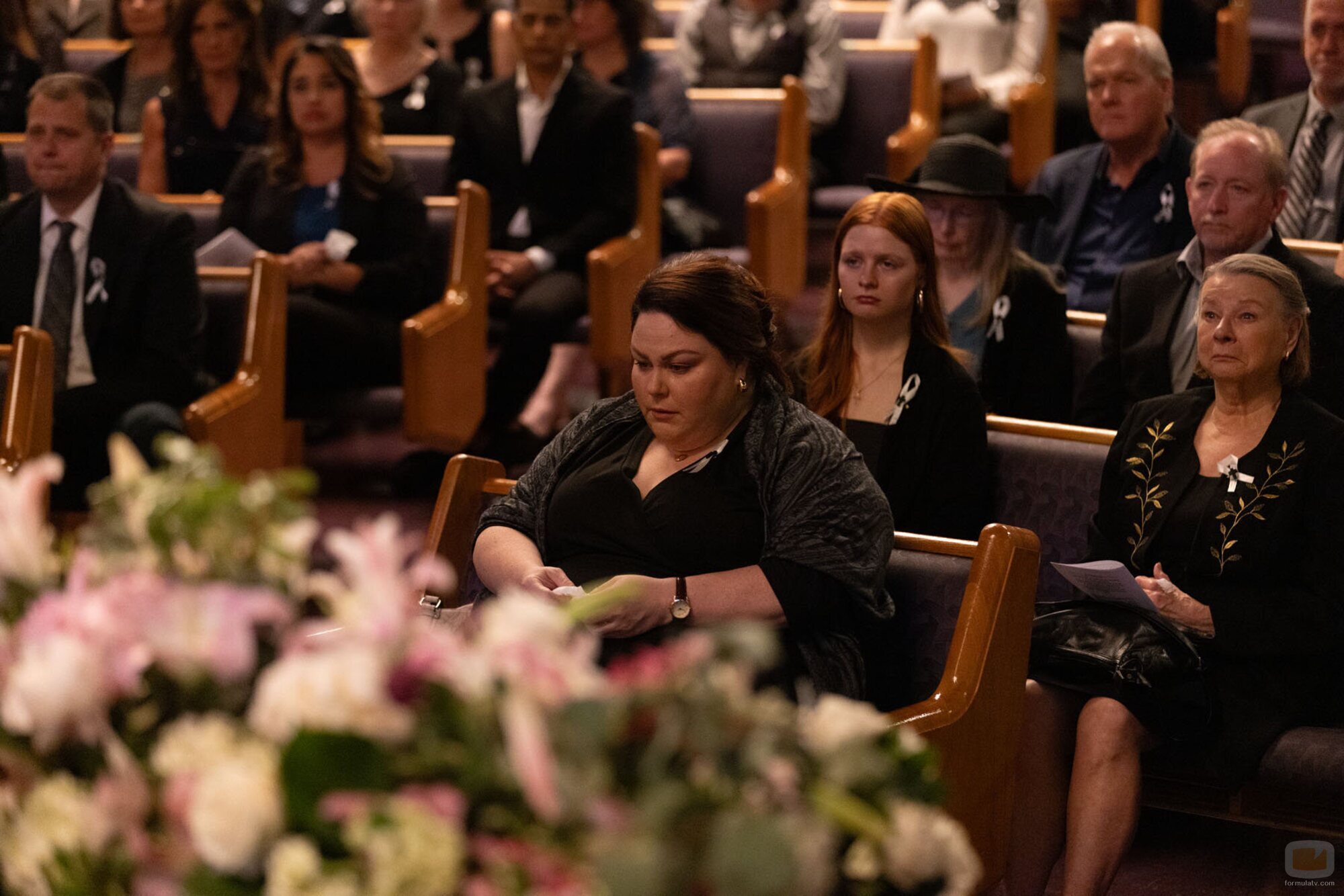 Chrissy Metz en Capítulo 5 titulado 'No es una novata' de 'Las esposas cazadoras'