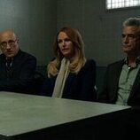 Dermot Mulroney y Malin Akerman en 'En el corazón de Texas' de 'Las esposas cazadoras'