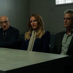 Dermot Mulroney y Malin Akerman en 'En el corazón de Texas' de 'Las esposas cazadoras'