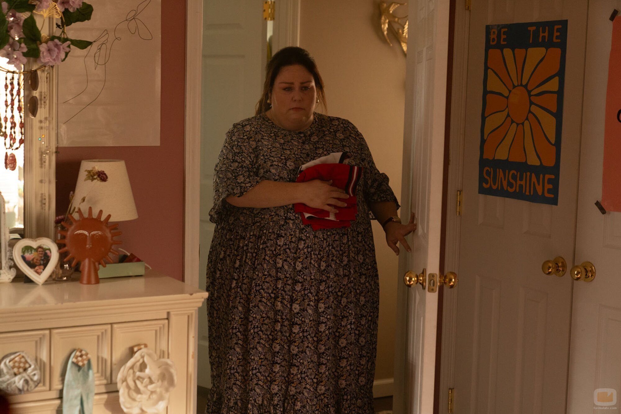Chrissy Metz en el 1x07 de 'The Hunting Wives'