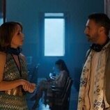 Philippine Leroy-Beaulieu y Raoul Bova en 5x03 'Problemas con Intimissimi' de 'Emily en París'