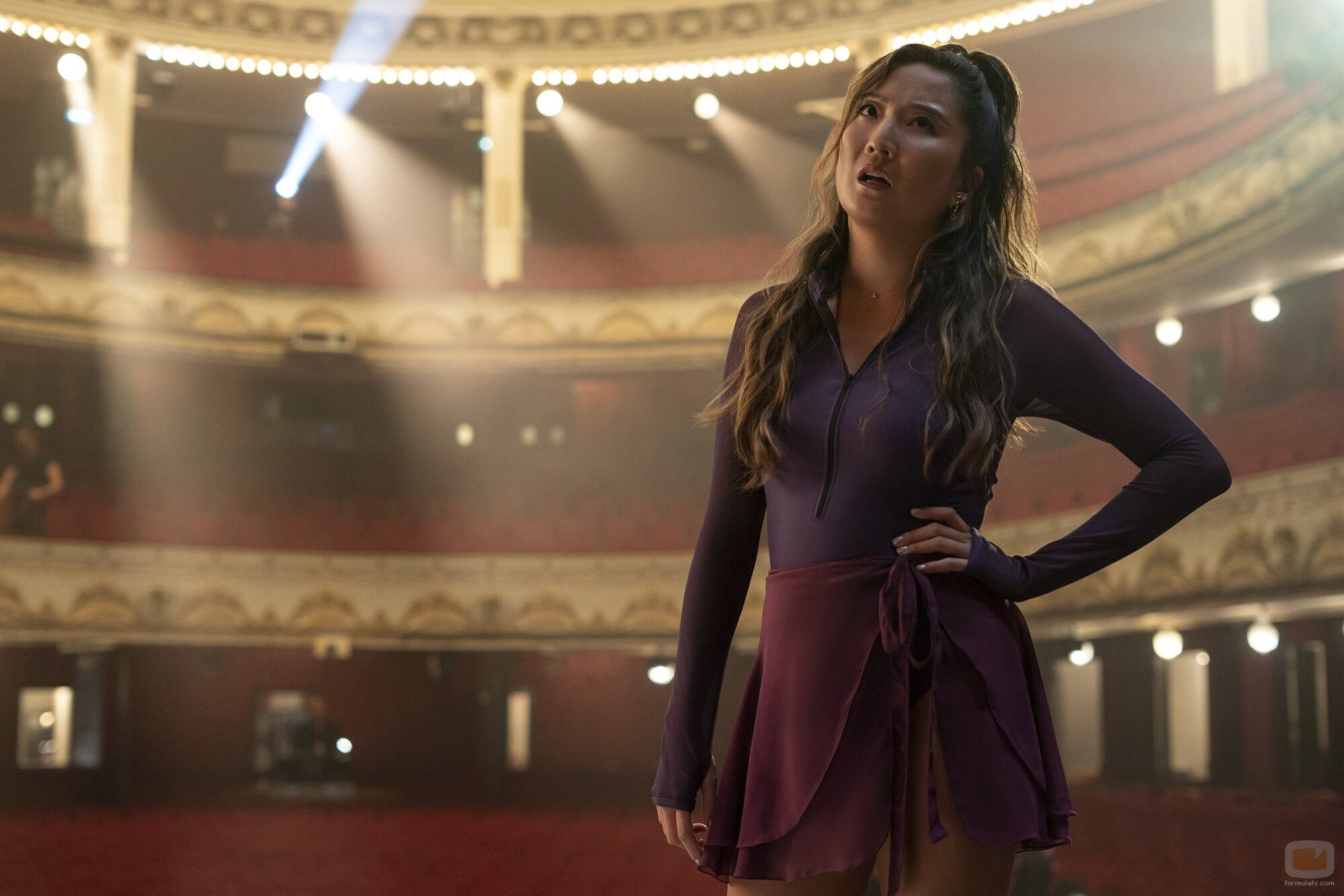 Ashley Park en el 'Problemas con Intimissimi' de 'Emily in Paris'