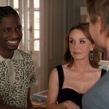 Philippine Leroy-Beaulieu y Samuel Arnold en 'Segundas oportunidades' de 'Emily en París'