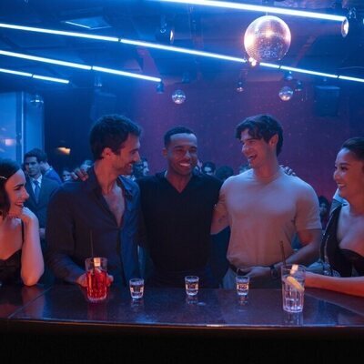 5x08 'Una propuesta novedosa' de 'Emily en París'