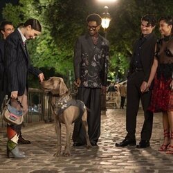 Still de 5x08 titulado 'Una propuesta novedosa' de 'Emily en París'