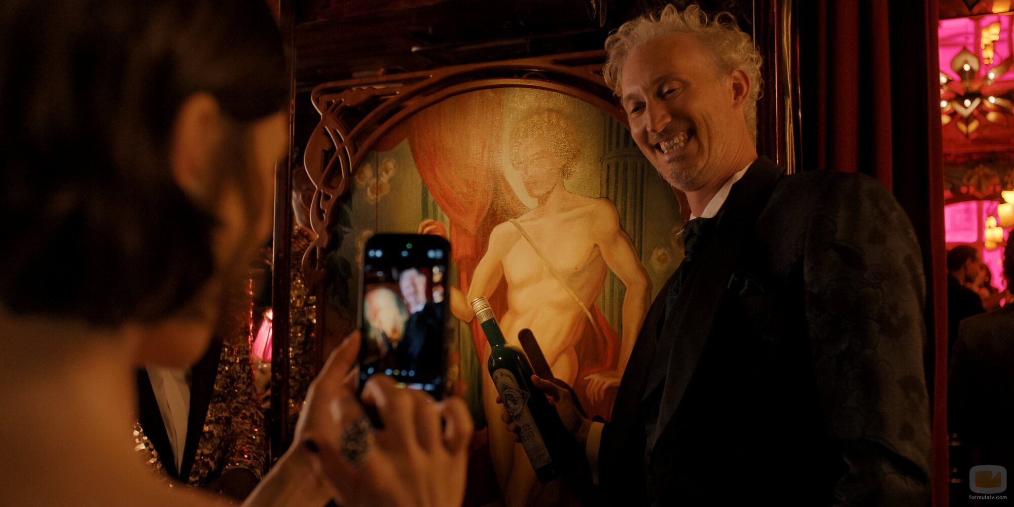 Bruno Gouery en 5x09 titulado 'La belle époque' de 'Emily en París'