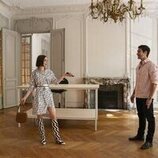 Lily Collins y Eugenio Franceschini en 'La belle époque' de 'Emily en París'