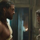 Can Yaman y Greta Ferro en 'El Turco'