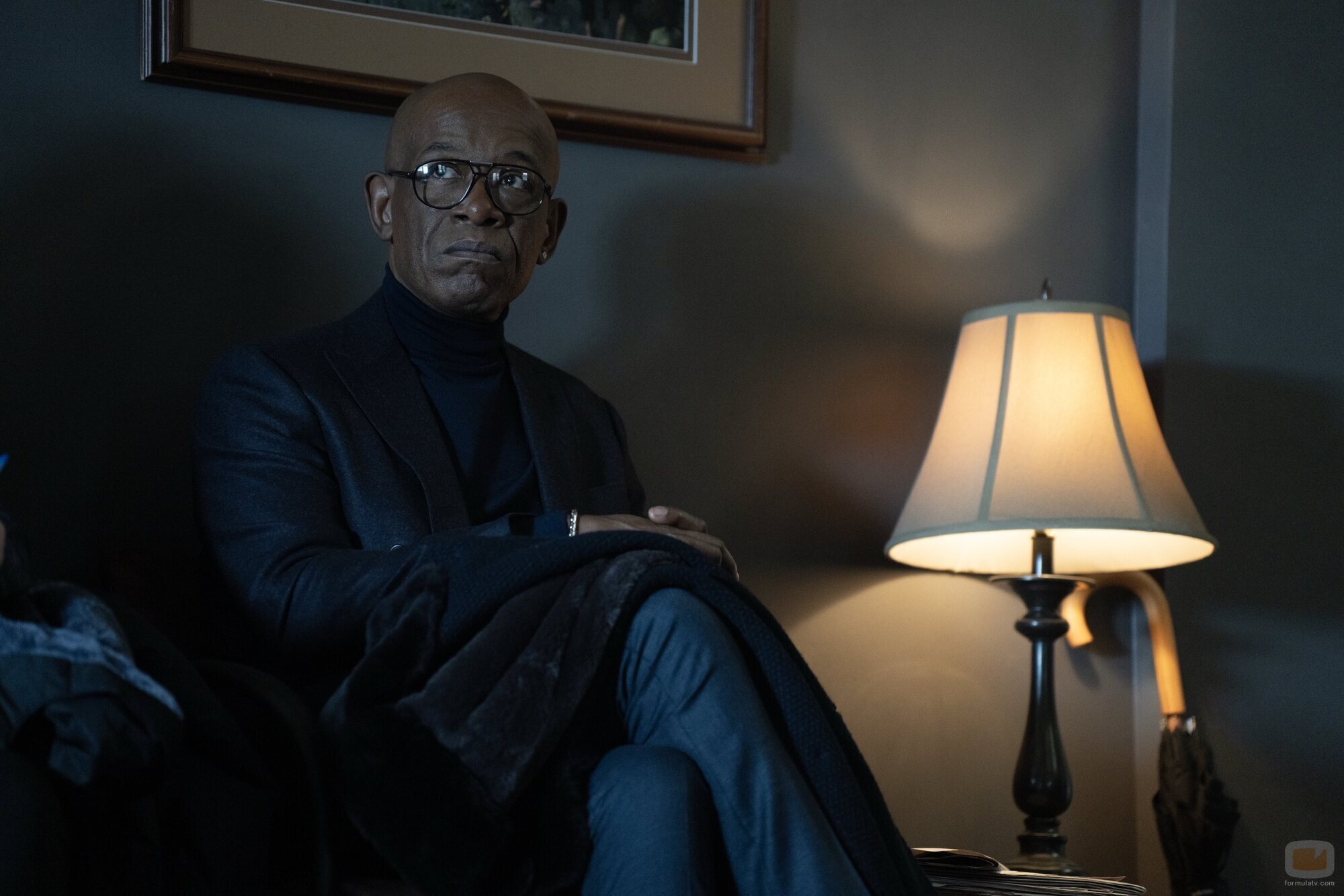 Lennie James en 4x02 'Promesas Que Cumplir' de 'Mayor of Kingstown'