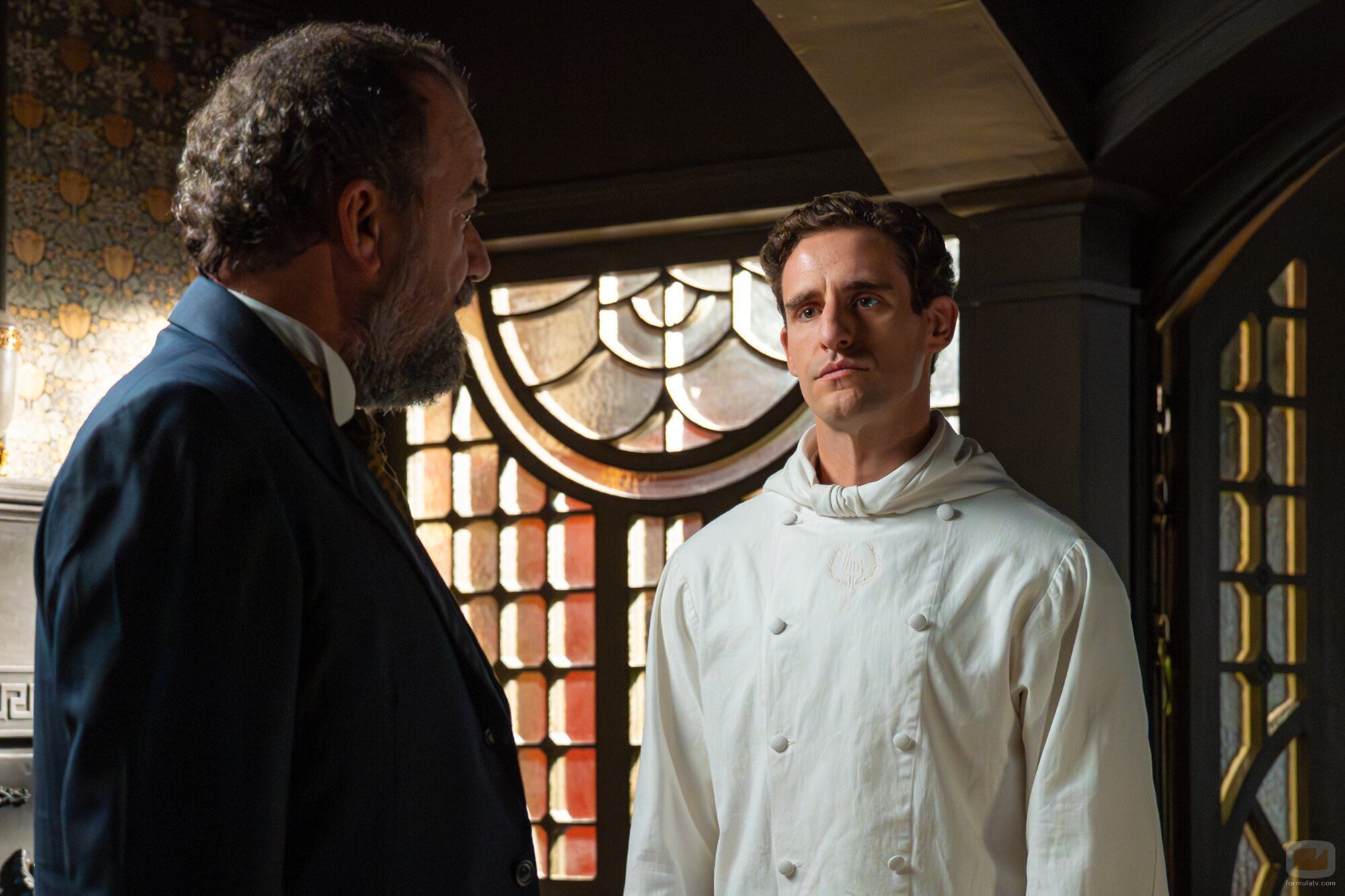 Manuel Regueiro y Enrique Fortún en el 4x247 de 'La promesa'